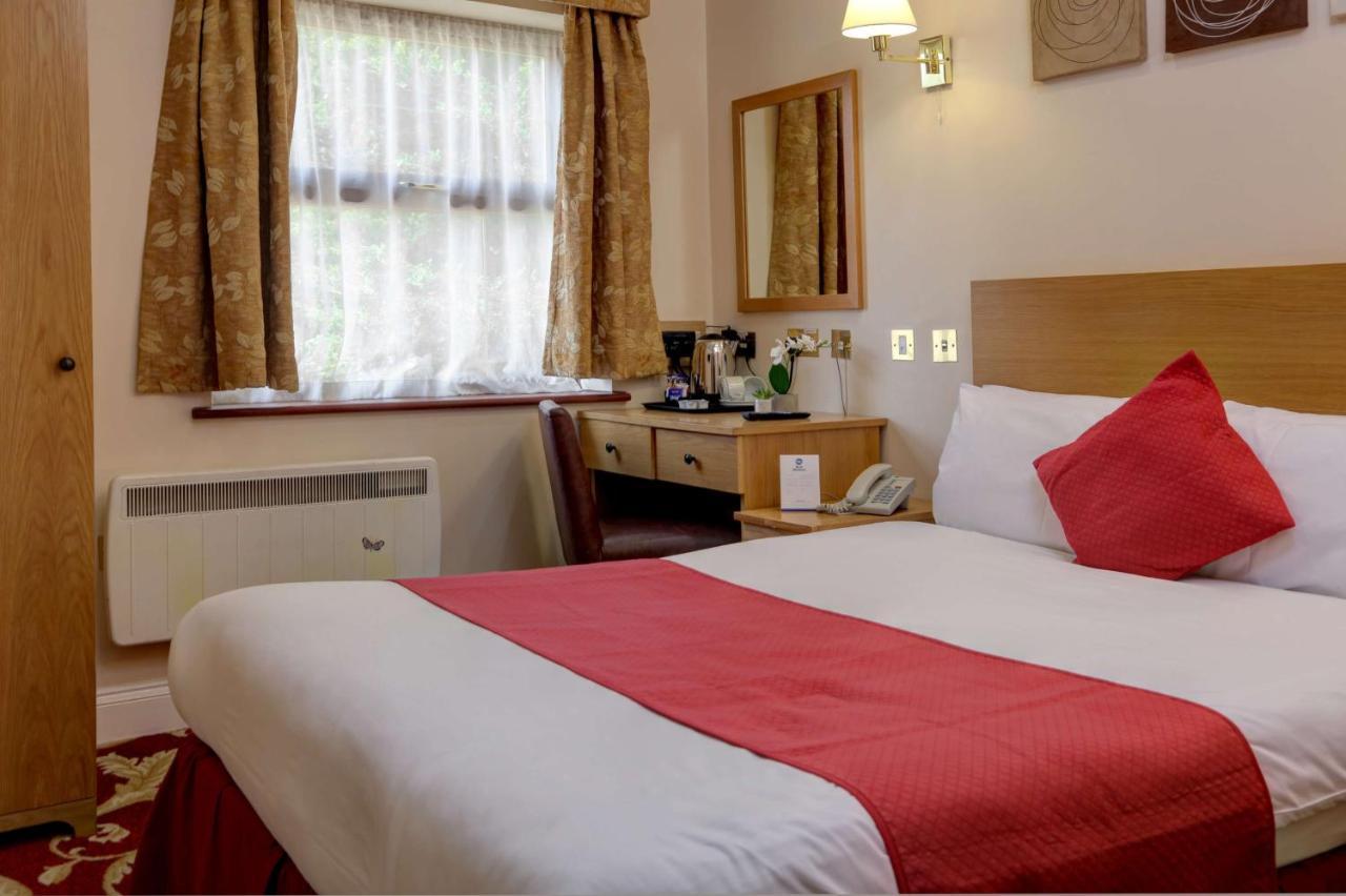 Best Western London Ilford Hotel Экстерьер фото