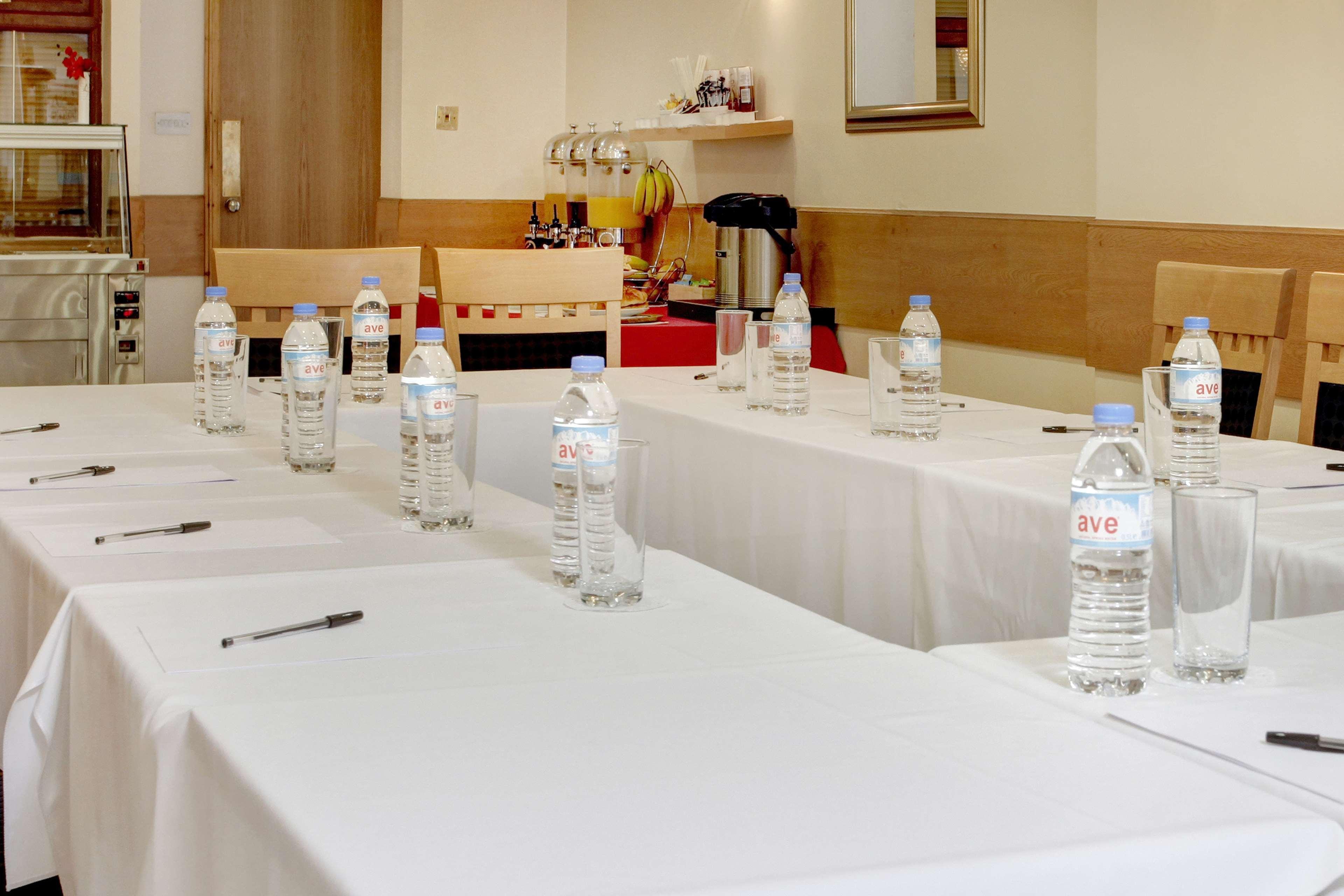 Best Western London Ilford Hotel Экстерьер фото
