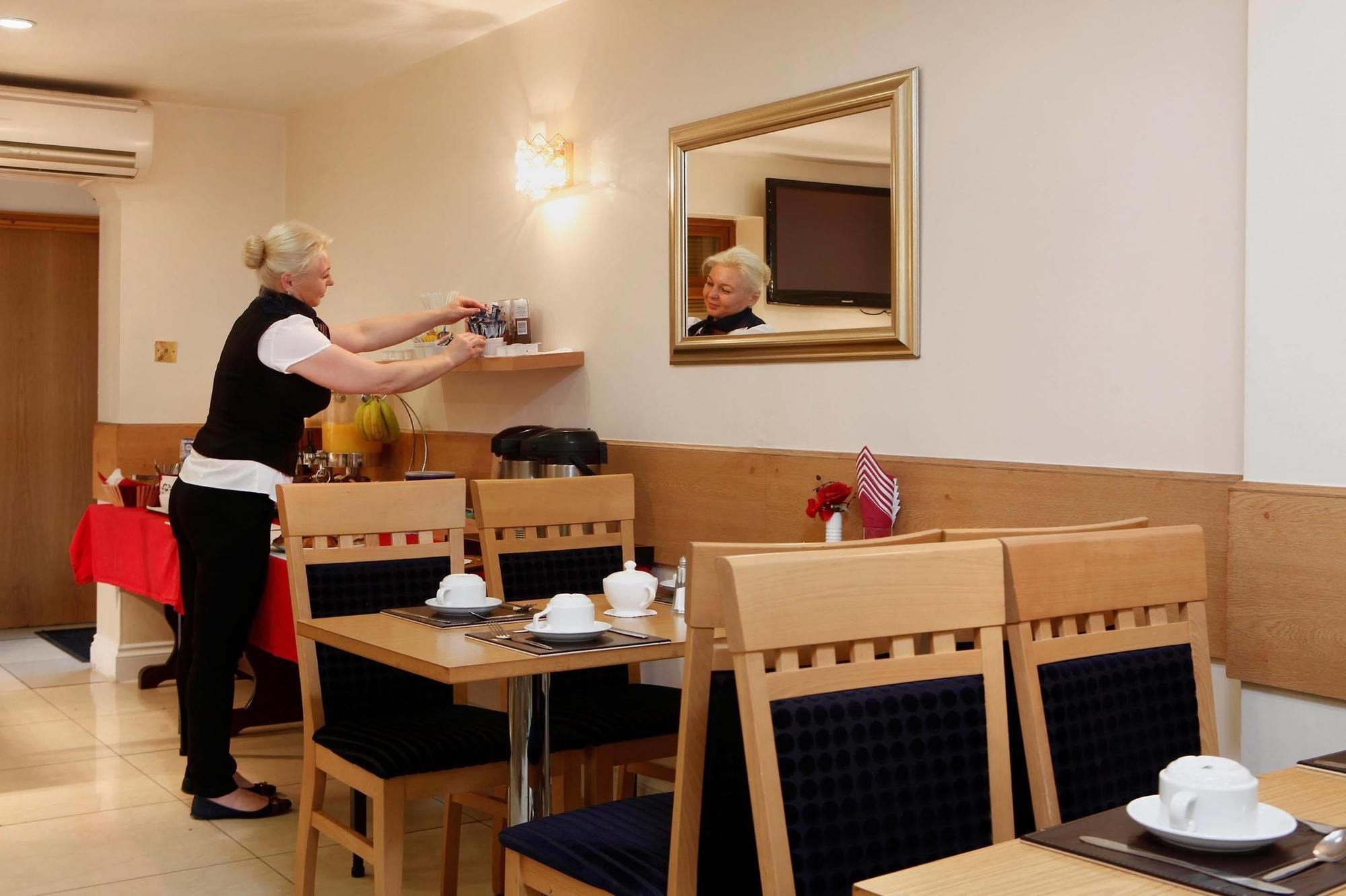 Best Western London Ilford Hotel Экстерьер фото