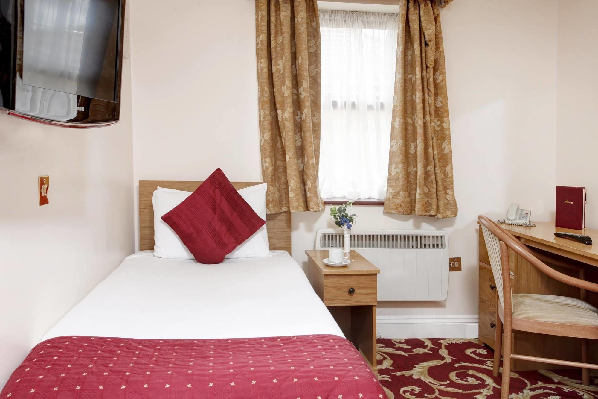 Best Western London Ilford Hotel Экстерьер фото