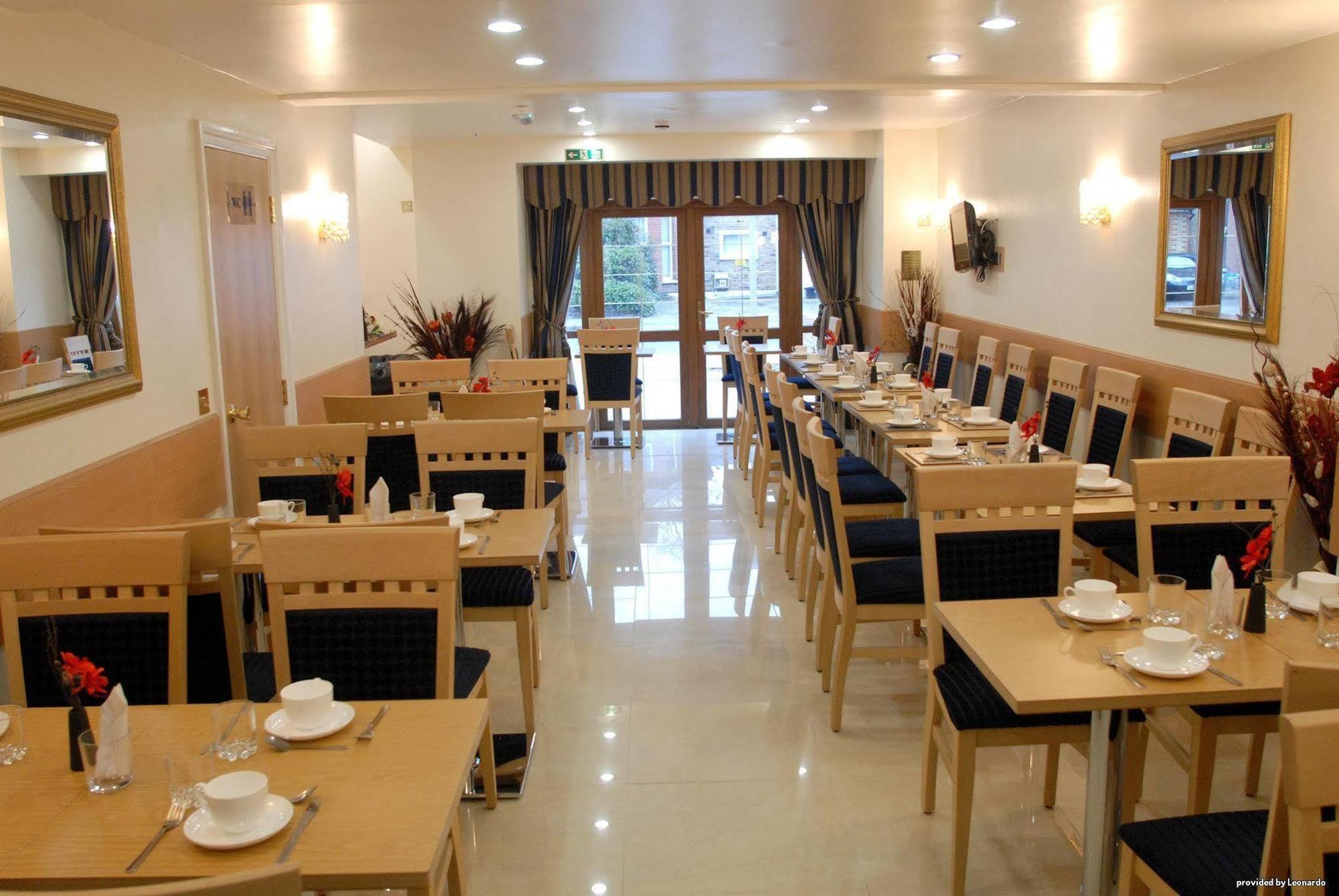 Best Western London Ilford Hotel Ресторан фото